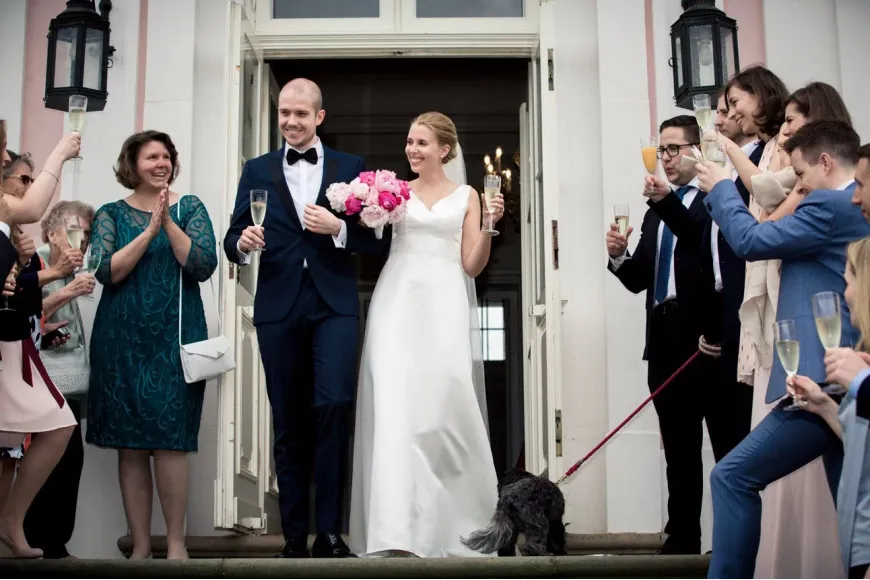 schloss-friedrichsfelde, berlin, hochzeitsreportagen - Hochzeitsfotos Schloss Friedrichsfelde - Fine und Olly